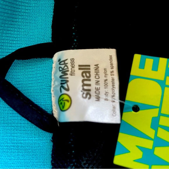 Zumba Fitness Jacket, size S - Picture 5 of 5